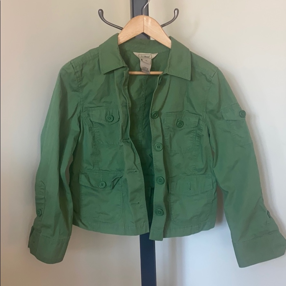L.L. Bean Green Button Up Lightweight Jacket